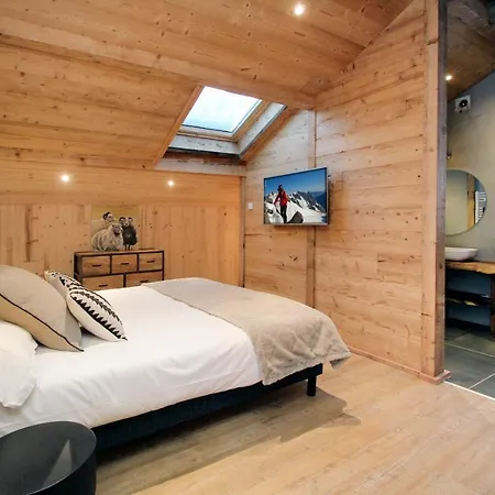Chalet Le Petit Bes Dağ evi *