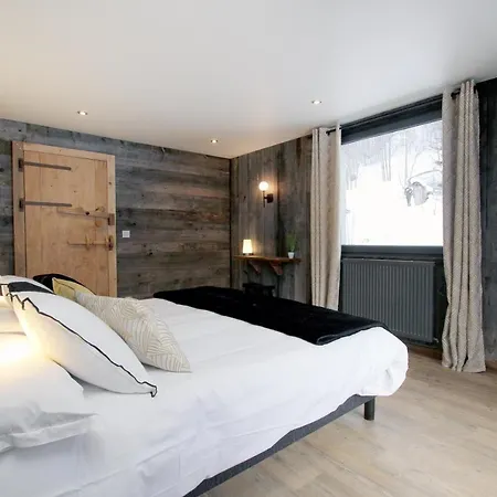 Chalet Le Petit Bes Dağ evi *