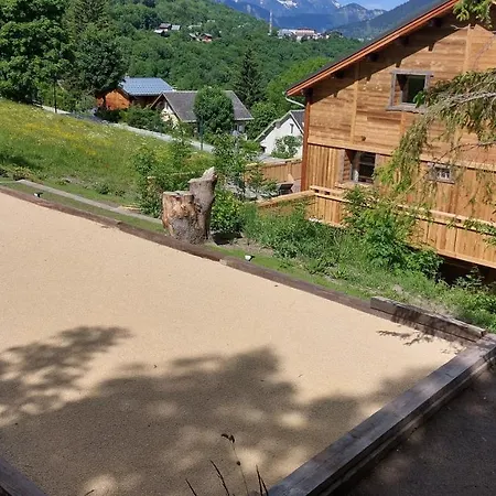 Chalet Le Petit Bes Dağ evi